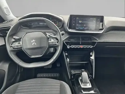 Photo 7 Peugeot 2008  Electrique 136 ch