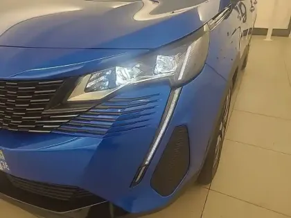 Photo 15 Peugeot 3008  Hybrid 225 e-EAT8