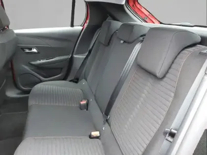 Photo 11 Peugeot 208  Electrique 50 kWh 136ch