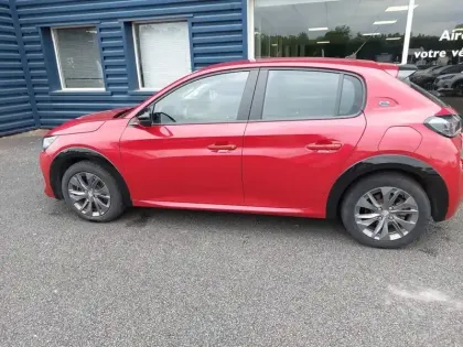 Photo 9 Peugeot 208  Electrique 50 kWh 136ch