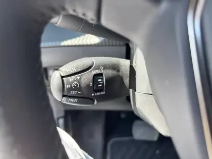 Photo 14 Peugeot 208  Electrique 50 kWh 136ch