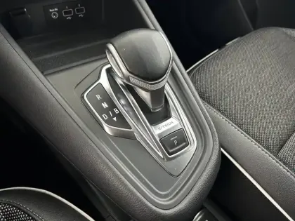 Photo 21 Renault Captur  E-Tech Plug-in 160 - 21