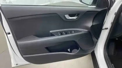 Photo 25 Kia Stonic  1.0 T-GDi 100 ch BVM6