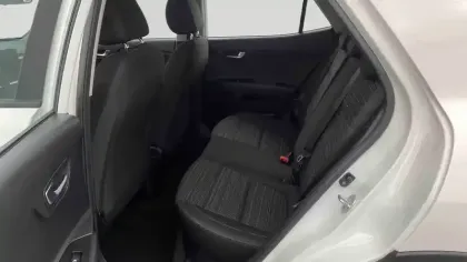 Photo 12 Kia Stonic  1.0 T-GDi 100 ch BVM6