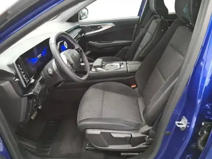 Photo 27 Renault Austral  E-Tech full hybrid 200 GSR2