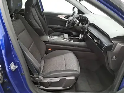 Photo 24 Renault Austral  E-Tech full hybrid 200 GSR2