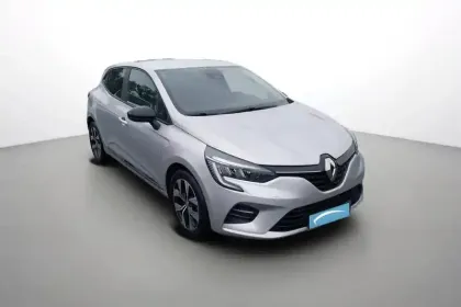 Photo 7 Renault Clio  E-Tech full hybrid 145
