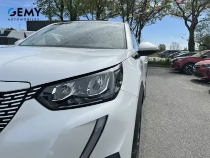 Photo 18 Peugeot 2008  Electrique 136 ch