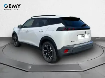 Photo 6 Peugeot 2008  Electrique 136 ch