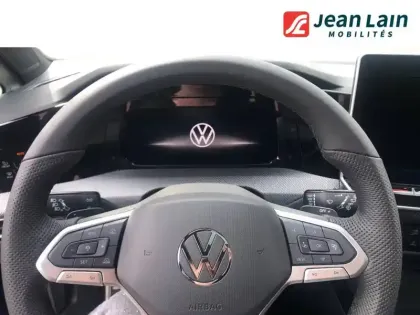 Photo 11 Volkswagen Golf  1.5 eTSI EVO2 150 DSG7