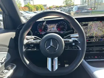 Photo 6 Mercedes GLB  250+ EQ