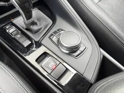 Photo 37 BMW X1  sDrive 18i 140 ch DKG7