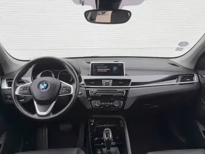 Photo 19 BMW X1  sDrive 18i 140 ch DKG7