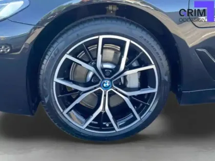 Photo 12 BMW Serie 5 530e TwinPower Turbo xDrive 292 ch BVA8