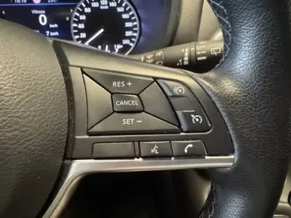 Photo 26 Nissan Juke  HYBRID 143