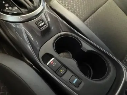 Photo 34 Nissan Juke  HYBRID 143