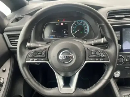 Photo 11 Nissan Leaf  Electrique 40kWh