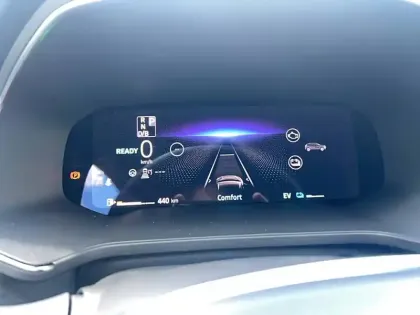 Photo 30 Renault Captur  E-Tech full hybrid 160 ch