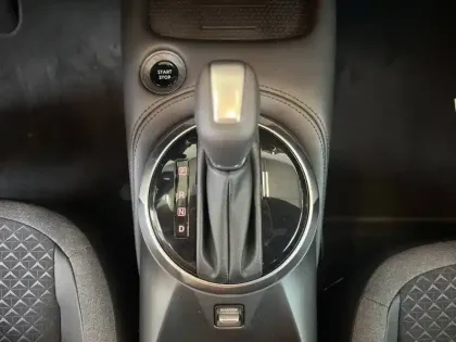 Photo 26 Nissan Juke  HYBRID 143
