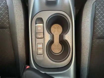 Photo 27 Nissan Juke  HYBRID 143