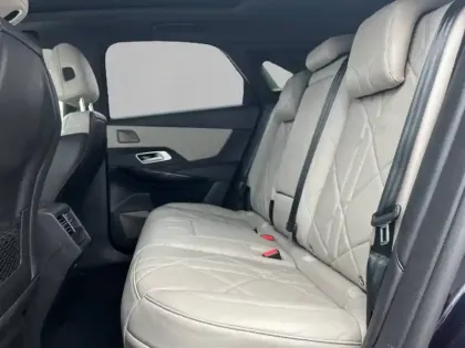 Photo 11 DS DS 7 DS7 Crossback Hybride E-Tense 300 EAT8 4x4