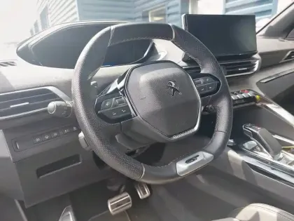 Photo 8 Peugeot 3008  Hybrid 225 e-EAT8
