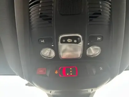 Photo 40 Peugeot 3008  Hybrid 225 e-EAT8