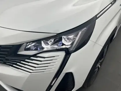 Photo 35 Peugeot 3008  Hybrid 225 e-EAT8