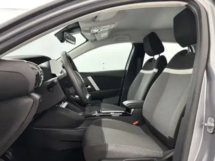 Photo 17 Citroën C4  BlueHDi 110 S&S BVM6