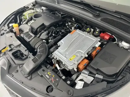 Photo 34 Renault Clio  E-Tech 140 - 21N
