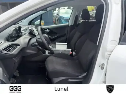 Photo 8 Peugeot 208  PureTech 82ch S&S BVM5