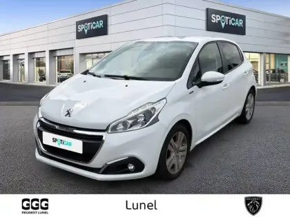 Photo Peugeot 208 Signature