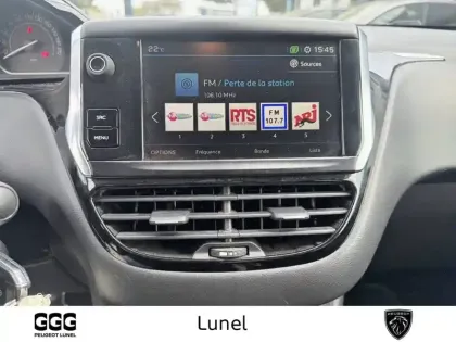 Photo 15 Peugeot 208  PureTech 82ch S&S BVM5