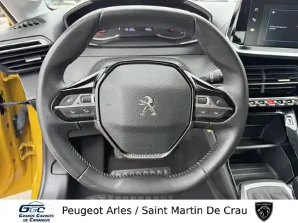Photo 12 Peugeot 208  PureTech 75 S&S BVM5