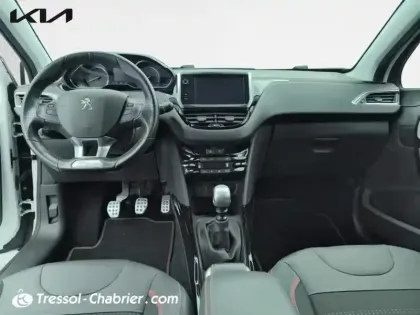Photo 9 Peugeot 2008  PureTech 130ch S&S BVM6 GT Line