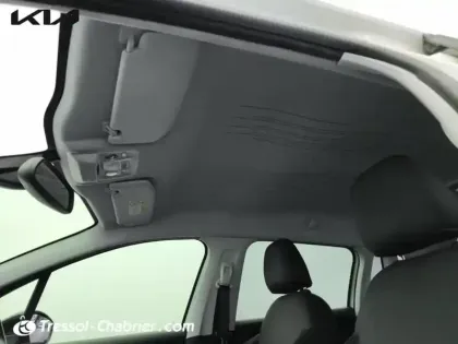 Photo 24 Peugeot 2008  PureTech 130ch S&S BVM6 GT Line