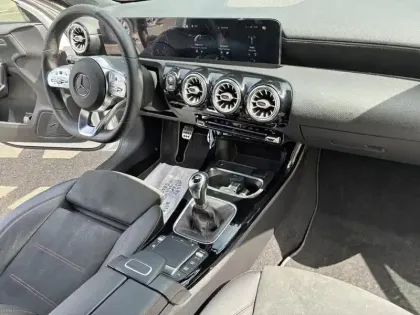Photo 26 Mercedes Classe A  160 BM6 AMG Line