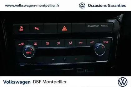 Photo 9 Volkswagen T-cross 1.0 TSI 115 Start/Stop DSG7 R-Line
