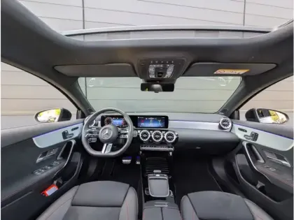 Photo 10 Mercedes Classe A 200 d 