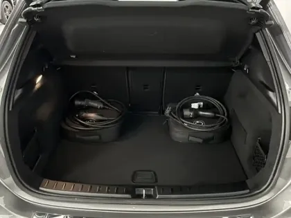 Photo 9 Mercedes GLA 250 e AMG Line