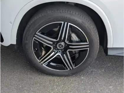 Photo 8 Mercedes GLC  300 de 4MATIC