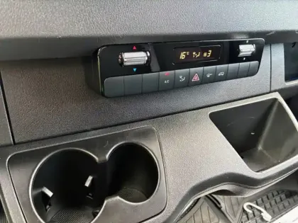 Photo 16 Mercedes Sprinter 315 CDI 37 Fg L2H2 150CH 12m3 