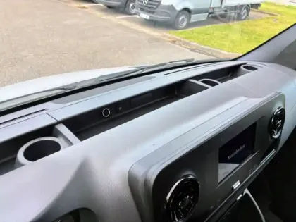 Photo 26 Mercedes Sprinter 315 CDI 37 Fg L2H2 150CH 12m3 