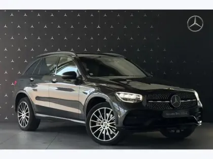 Photo 26 Mercedes Classe GLC GLC 300 de 4MATIC SUV AMG Line