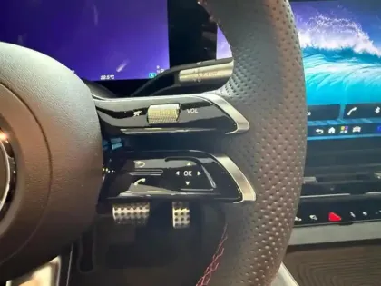 Photo 15 Mercedes GLB 250+ avec technologie EQ Limit