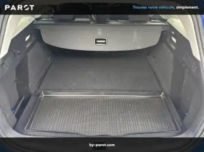 Photo 10 Ford Focus 1.0 EcoBoost mHEV 125ch Titanium X Business