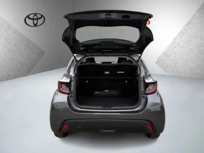 Photo 22 Toyota Yaris Hybride 116h Dynamic 1.5 116 ch
