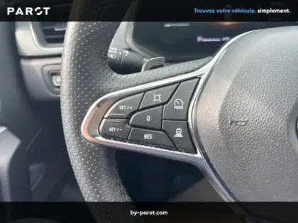 Photo 16 Renault Captur 1.6 E-Tech full hybrid 145ch Techno