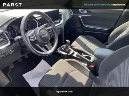 Photo 8 Kia Ceed 1.6 CRDI 136ch MHEV Active