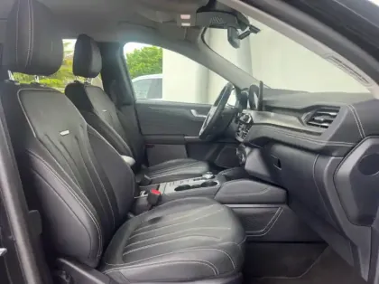 Photo 26 Ford Kuga 2.5 Duratec 225ch PHEV Vignale BVA